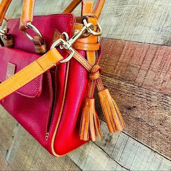 Dooney & Bourke Pebbled Grain Leather Front Pocket Crossbody/Satchel in Burgundy - Picture 4 of 16